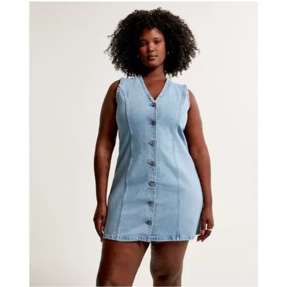 Abercrombie & Fitch Light Blue Button Denim Dress Large
